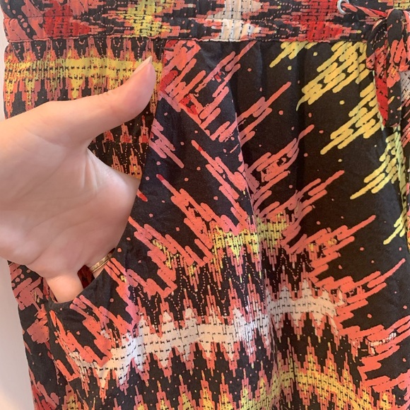 French Connection Boho Shorts Size 8 Medium - Picture 4 of 12